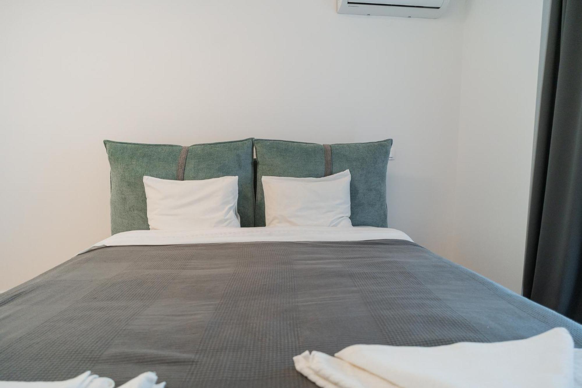 Lagoon Park Apartments With Beach View Bukarest Kültér fotó