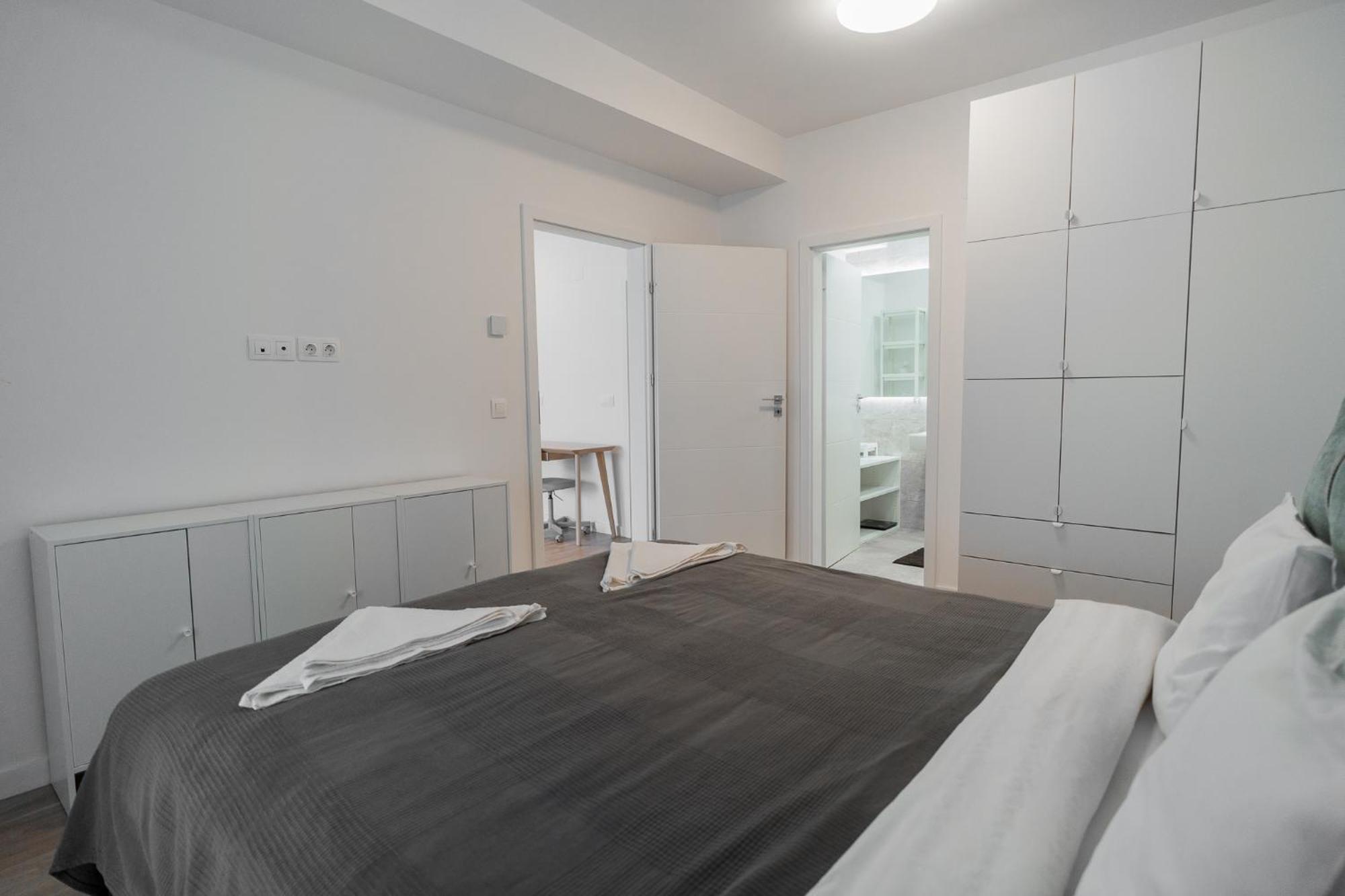 Lagoon Park Apartments With Beach View Bukarest Kültér fotó